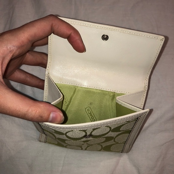 Coach Kitt Messanger Crossbody and Wallet Lime - Picture 6 of 8